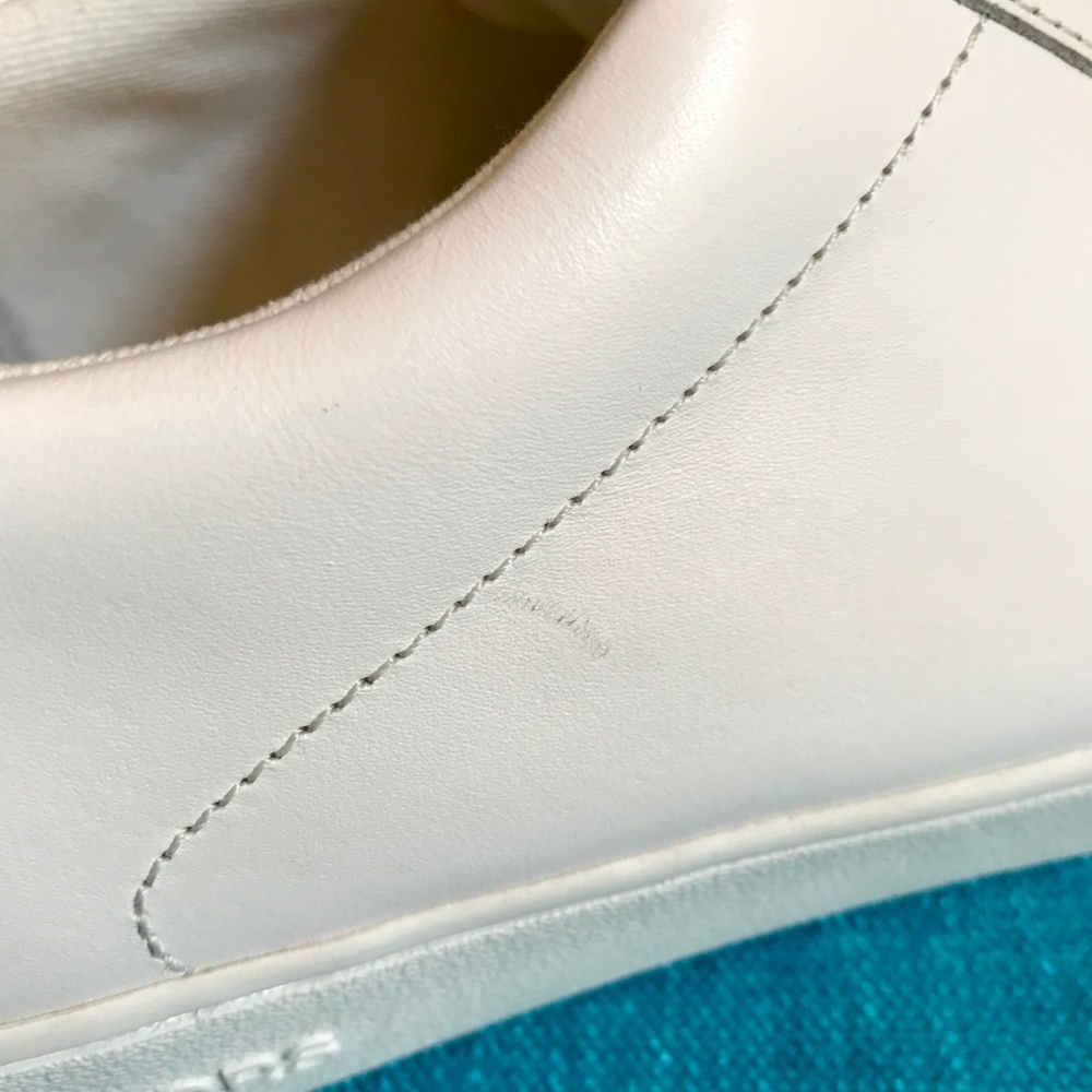 Michael Kors White & Gold Leather Sneakers Size 11 - Picture 7 of 7